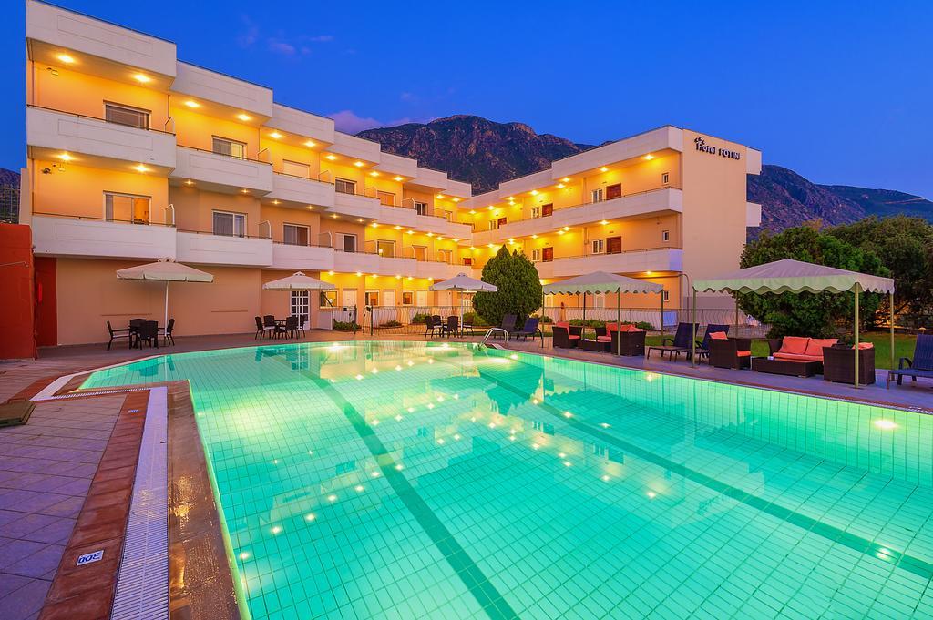 קלמאטה Hotel Fotini מראה חיצוני תמונה