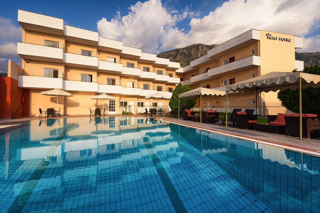 קלמאטה Hotel Fotini מראה חיצוני תמונה