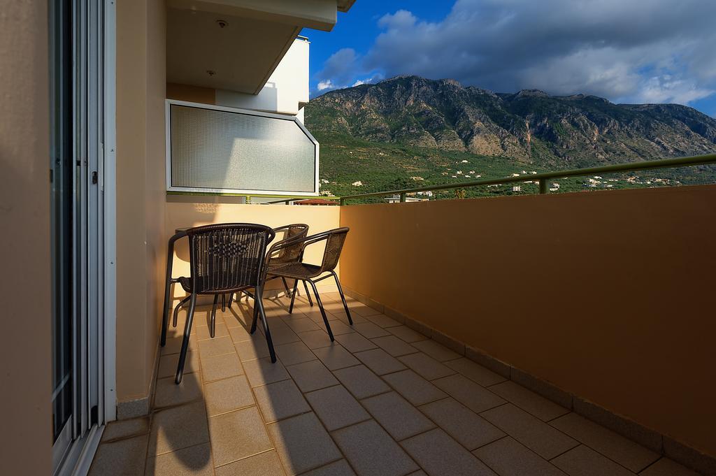 קלמאטה Hotel Fotini חדר תמונה