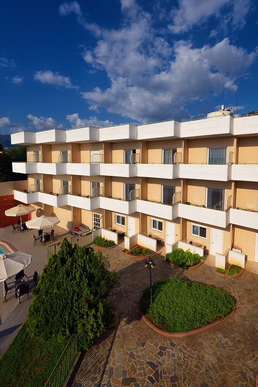 קלמאטה Hotel Fotini מראה חיצוני תמונה