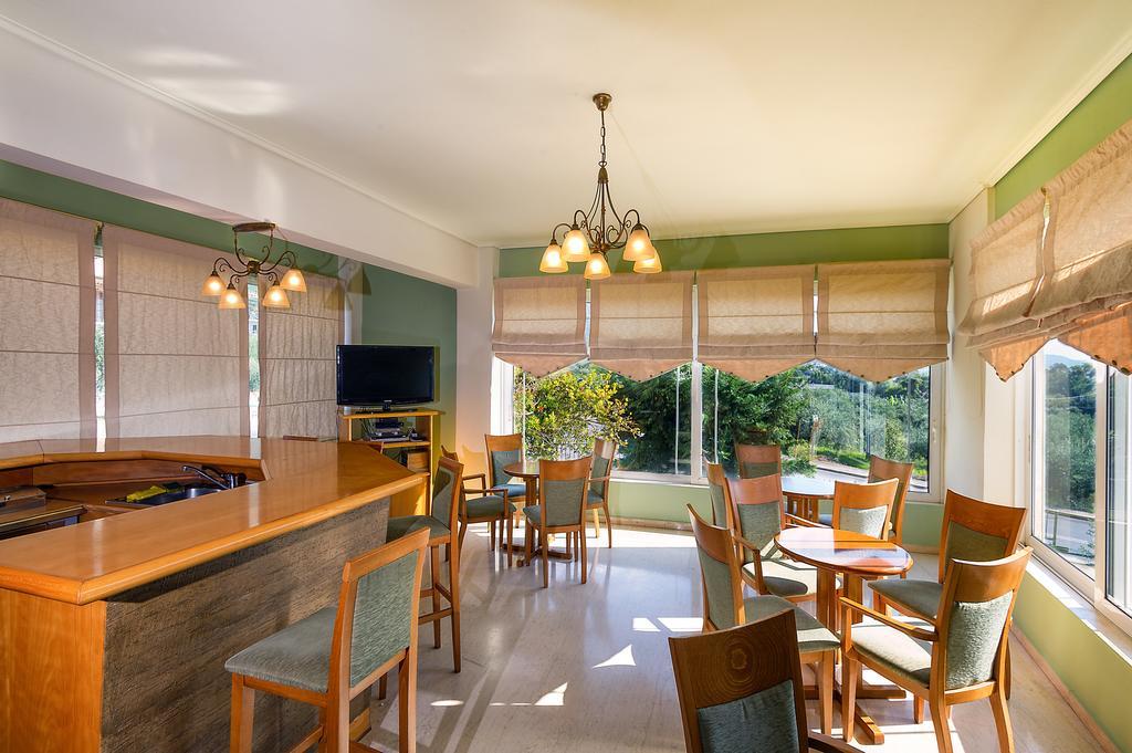 קלמאטה Hotel Fotini מראה חיצוני תמונה